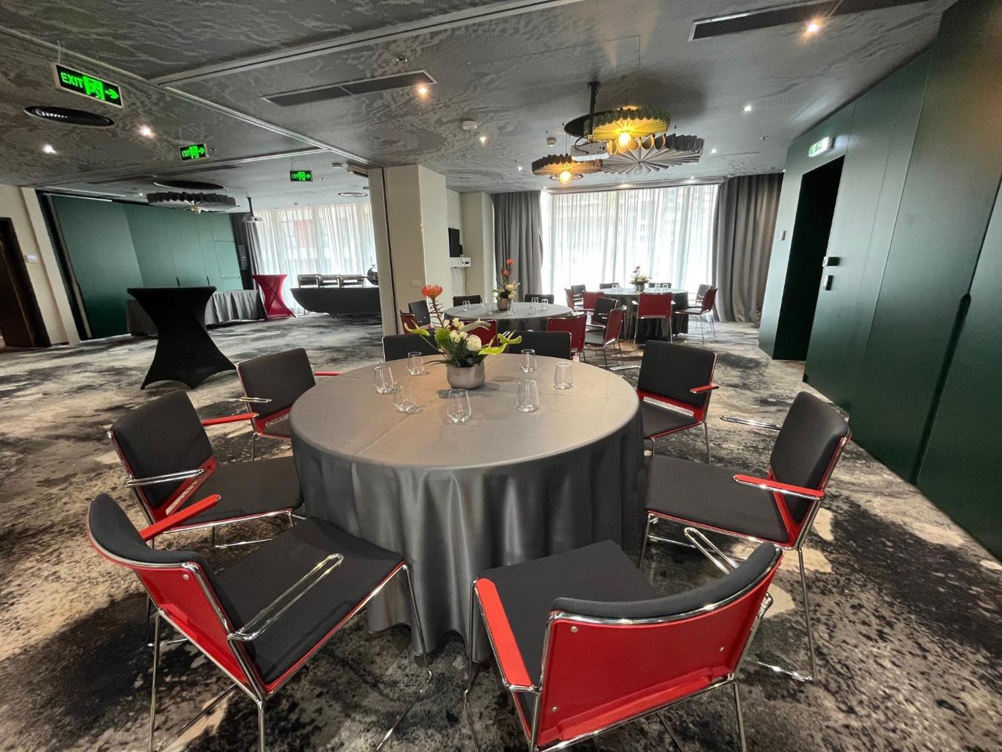 Ibis Bucharest Politehnica Hotell Exteriör bild
